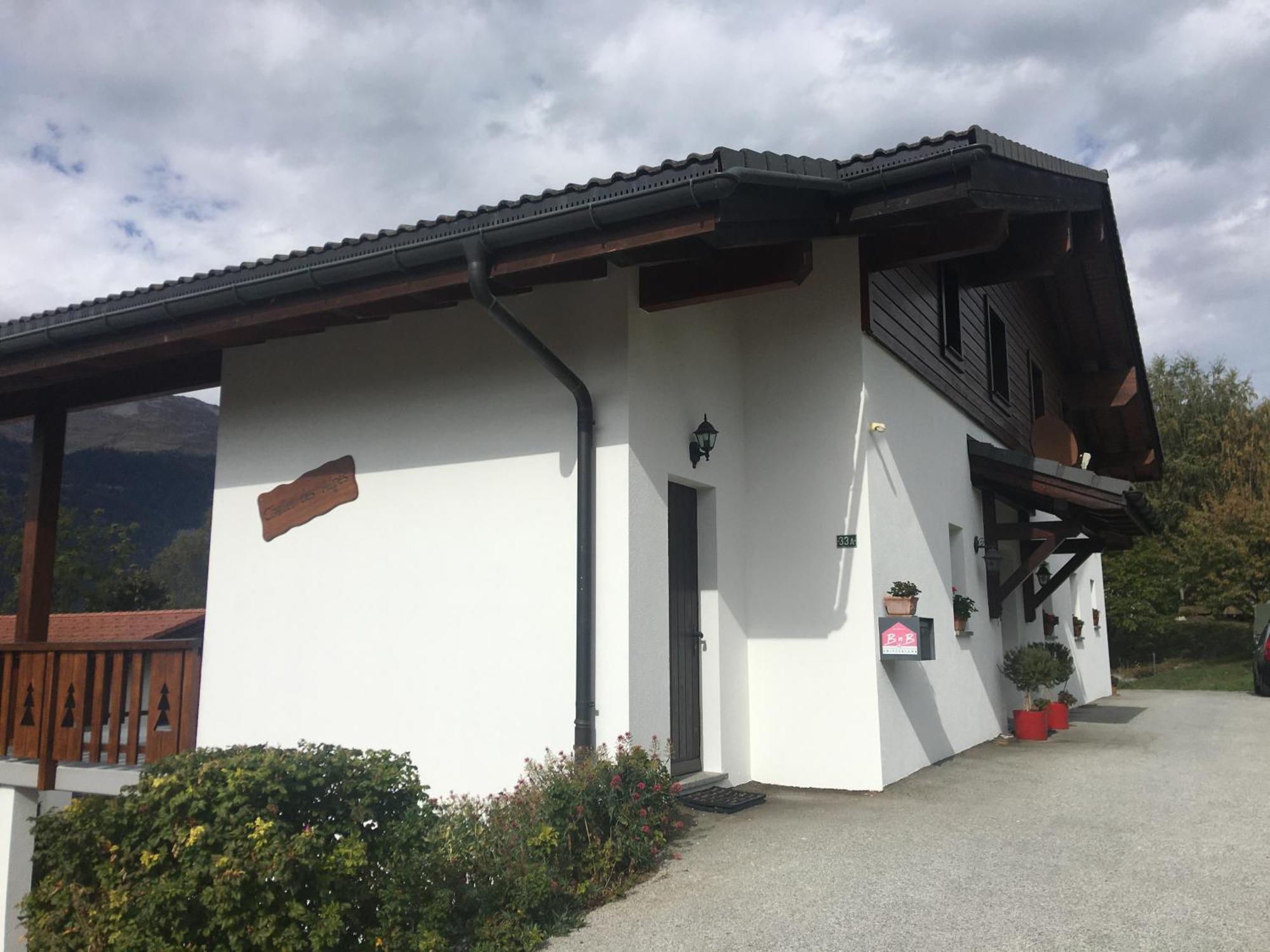 Chalet Des Alpes - Sunset View - Crans-Montana Exterior photo