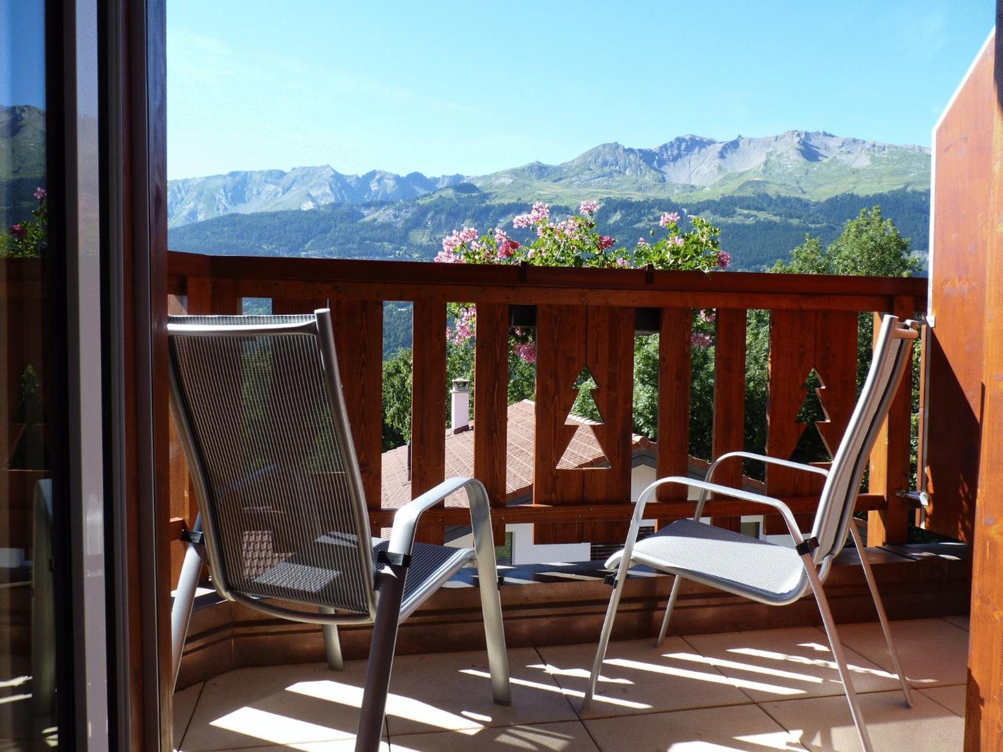 Chalet Des Alpes - Sunset View - Crans-Montana Exterior photo